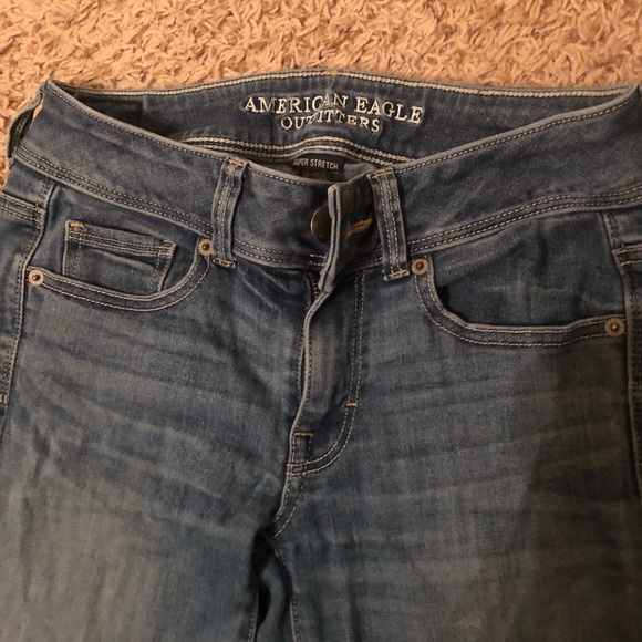 American Eagle Jeans💙 - Picture 3 of 4
